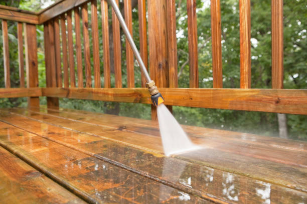Best Driveway Pressure Washing  in Middletown, NY